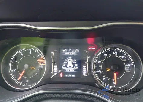 2020 Jeep Cherokee Latitude 4X4 из США, поврежденный, VIN 1C4PJMCB4LD529559